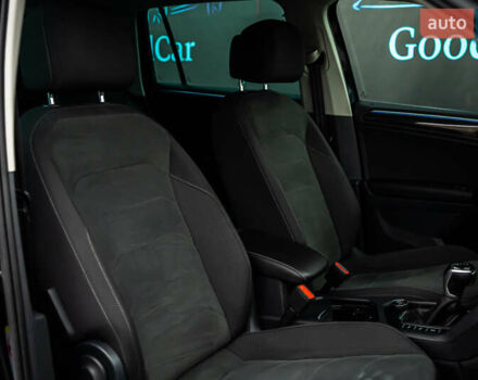 Чорний Фольксваген Тігуан, об'ємом двигуна 1.97 л та пробігом 186 тис. км за 33500 $, фото 41 на Automoto.ua