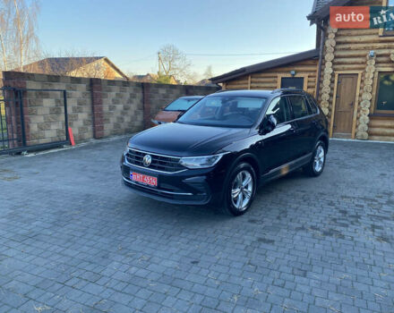 Черный Фольксваген Тигуан, объемом двигателя 1.97 л и пробегом 186 тыс. км за 29990 $, фото 1 на Automoto.ua