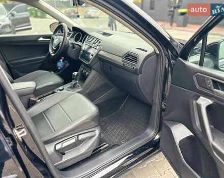 Черный Фольксваген Тигуан, объемом двигателя 1.98 л и пробегом 56 тыс. км за 23500 $, фото 14 на Automoto.ua