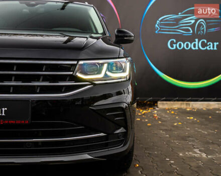 Чорний Фольксваген Тігуан, об'ємом двигуна 1.97 л та пробігом 186 тис. км за 33500 $, фото 6 на Automoto.ua