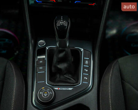 Чорний Фольксваген Тігуан, об'ємом двигуна 1.97 л та пробігом 186 тис. км за 33500 $, фото 70 на Automoto.ua