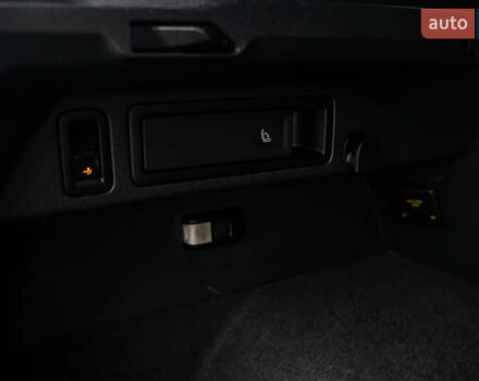 Чорний Фольксваген Тігуан, об'ємом двигуна 1.97 л та пробігом 186 тис. км за 33500 $, фото 58 на Automoto.ua