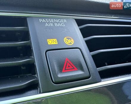 Черный Фольксваген Тигуан, объемом двигателя 2 л и пробегом 180 тыс. км за 29550 $, фото 66 на Automoto.ua