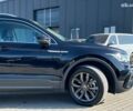Черный Фольксваген Тигуан, объемом двигателя 2 л и пробегом 23 тыс. км за 25790 $, фото 3 на Automoto.ua