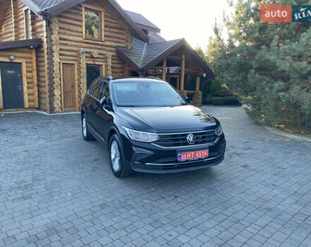 Черный Фольксваген Тигуан, объемом двигателя 1.97 л и пробегом 186 тыс. км за 29990 $, фото 9 на Automoto.ua