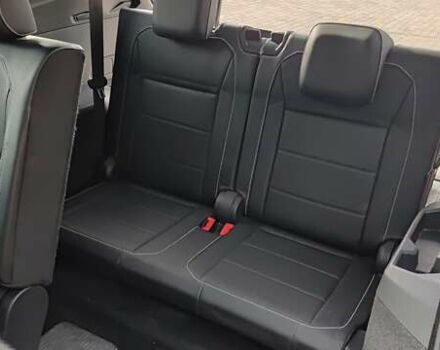 Чорний Фольксваген Тігуан, об'ємом двигуна 2 л та пробігом 123 тис. км за 22500 $, фото 19 на Automoto.ua