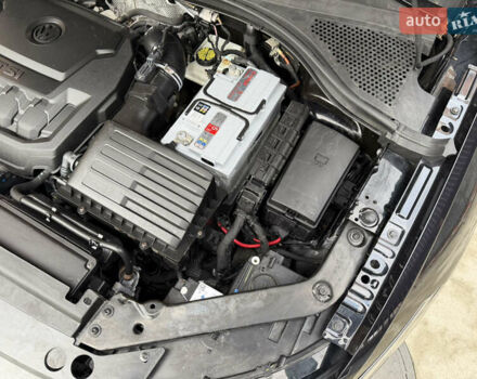 Чорний Фольксваген Тігуан, об'ємом двигуна 1.98 л та пробігом 144 тис. км за 22300 $, фото 25 на Automoto.ua