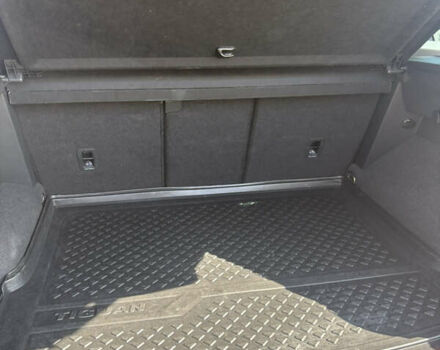 Черный Фольксваген Тигуан, объемом двигателя 2 л и пробегом 114 тыс. км за 34200 $, фото 7 на Automoto.ua