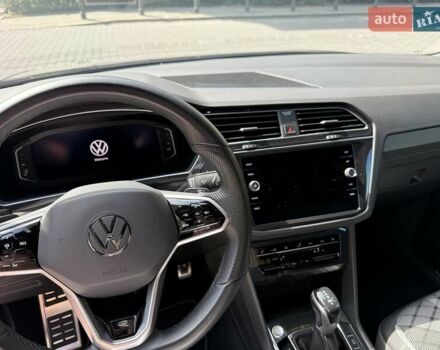 Черный Фольксваген Тигуан, объемом двигателя 1.98 л и пробегом 47 тыс. км за 38500 $, фото 17 на Automoto.ua