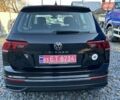Черный Фольксваген Тигуан, объемом двигателя 2 л и пробегом 180 тыс. км за 29550 $, фото 6 на Automoto.ua