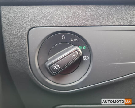 Чорний Фольксваген Тігуан, об'ємом двигуна 2 л та пробігом 25 тис. км за 28400 $, фото 12 на Automoto.ua