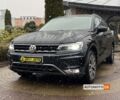 Чорний Фольксваген Тігуан, об'ємом двигуна 2 л та пробігом 37 тис. км за 25800 $, фото 2 на Automoto.ua