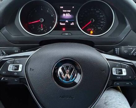 Черный Фольксваген Тигуан, объемом двигателя 1.98 л и пробегом 100 тыс. км за 19500 $, фото 13 на Automoto.ua