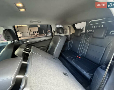 Чорний Фольксваген Тігуан, об'ємом двигуна 2 л та пробігом 56 тис. км за 23700 $, фото 15 на Automoto.ua