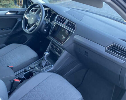 Черный Фольксваген Тигуан, объемом двигателя 1.97 л и пробегом 186 тыс. км за 29990 $, фото 12 на Automoto.ua