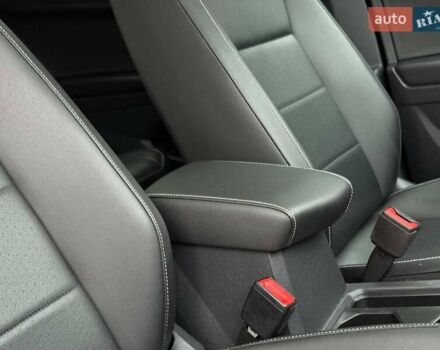 Черный Фольксваген Тигуан, объемом двигателя 1.98 л и пробегом 90 тыс. км за 21500 $, фото 74 на Automoto.ua