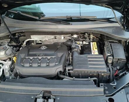 Черный Фольксваген Тигуан, объемом двигателя 0 л и пробегом 72 тыс. км за 14700 $, фото 9 на Automoto.ua