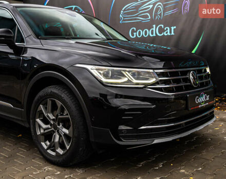 Чорний Фольксваген Тігуан, об'ємом двигуна 1.97 л та пробігом 186 тис. км за 33500 $, фото 19 на Automoto.ua