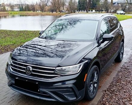 Черный Фольксваген Тигуан, объемом двигателя 0 л и пробегом 66 тыс. км за 13999 $, фото 1 на Automoto.ua