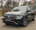 Чорний Фольксваген Тігуан, об'ємом двигуна 1.98 л та пробігом 44 тис. км за 18200 $, фото 1 на Automoto.ua