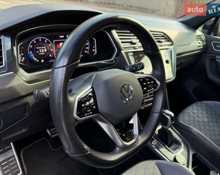 Черный Фольксваген Тигуан, объемом двигателя 1.98 л и пробегом 65 тыс. км за 35900 $, фото 16 на Automoto.ua