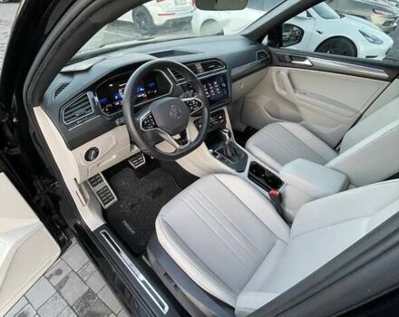 Черный Фольксваген Тигуан, объемом двигателя 2 л и пробегом 49 тыс. км за 25500 $, фото 15 на Automoto.ua