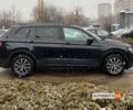 Чорний Фольксваген Тігуан, об'ємом двигуна 2 л та пробігом 37 тис. км за 25800 $, фото 7 на Automoto.ua
