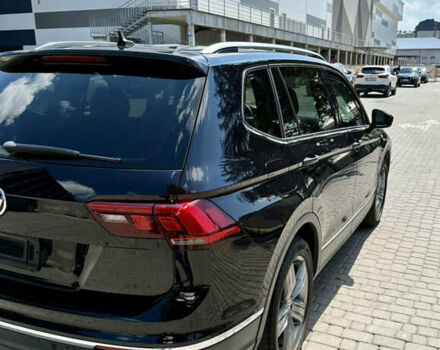 Черный Фольксваген Тигуан, объемом двигателя 1.98 л и пробегом 128 тыс. км за 23000 $, фото 11 на Automoto.ua