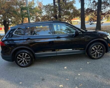 Чорний Фольксваген Тігуан, об'ємом двигуна 2 л та пробігом 26 тис. км за 12300 $, фото 7 на Automoto.ua