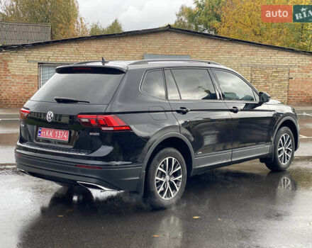 Чорний Фольксваген Тігуан, об'ємом двигуна 1.98 л та пробігом 44 тис. км за 19750 $, фото 12 на Automoto.ua