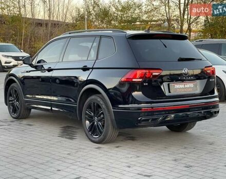 Черный Фольксваген Тигуан, объемом двигателя 2 л и пробегом 49 тыс. км за 25500 $, фото 5 на Automoto.ua