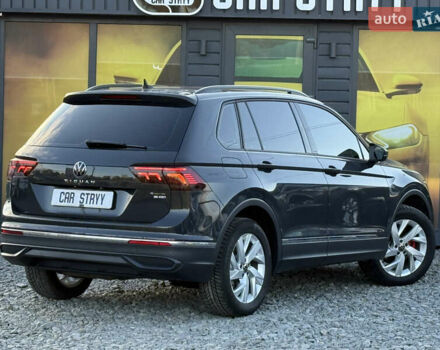 Черный Фольксваген Тигуан, объемом двигателя 2 л и пробегом 165 тыс. км за 29999 $, фото 26 на Automoto.ua