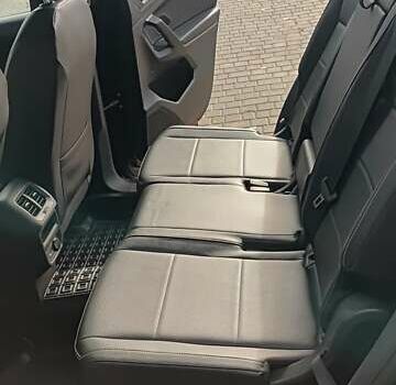 Чорний Фольксваген Тігуан, об'ємом двигуна 2 л та пробігом 123 тис. км за 22500 $, фото 20 на Automoto.ua