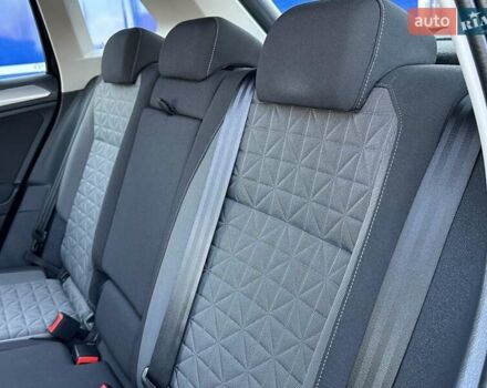 Черный Фольксваген Тигуан, объемом двигателя 2 л и пробегом 180 тыс. км за 29550 $, фото 80 на Automoto.ua