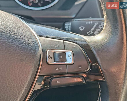 Черный Фольксваген Тигуан, объемом двигателя 2 л и пробегом 46 тыс. км за 22380 $, фото 31 на Automoto.ua