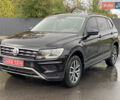 Чорний Фольксваген Тігуан, об'ємом двигуна 1.98 л та пробігом 44 тис. км за 19750 $, фото 8 на Automoto.ua