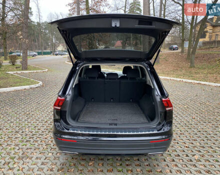 Чорний Фольксваген Тігуан, об'ємом двигуна 1.98 л та пробігом 44 тис. км за 18200 $, фото 35 на Automoto.ua