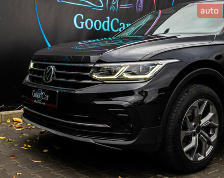 Чорний Фольксваген Тігуан, об'ємом двигуна 1.97 л та пробігом 186 тис. км за 33500 $, фото 14 на Automoto.ua