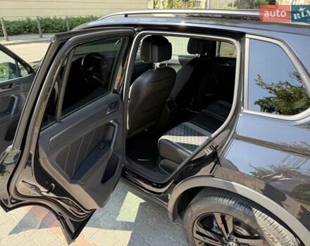 Черный Фольксваген Тигуан, объемом двигателя 1.98 л и пробегом 47 тыс. км за 38500 $, фото 9 на Automoto.ua