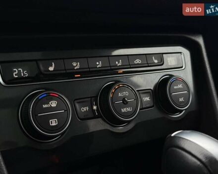 Черный Фольксваген Тигуан, объемом двигателя 1.98 л и пробегом 90 тыс. км за 21500 $, фото 43 на Automoto.ua