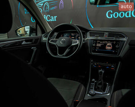 Чорний Фольксваген Тігуан, об'ємом двигуна 1.97 л та пробігом 186 тис. км за 33500 $, фото 62 на Automoto.ua