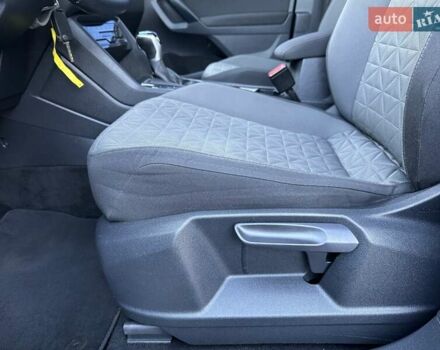 Черный Фольксваген Тигуан, объемом двигателя 2 л и пробегом 180 тыс. км за 29550 $, фото 53 на Automoto.ua