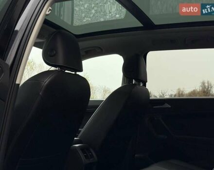 Черный Фольксваген Тигуан, объемом двигателя 1.98 л и пробегом 90 тыс. км за 21500 $, фото 53 на Automoto.ua