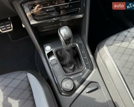 Черный Фольксваген Тигуан, объемом двигателя 1.98 л и пробегом 47 тыс. км за 38500 $, фото 18 на Automoto.ua