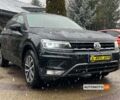 Чорний Фольксваген Тігуан, об'ємом двигуна 2 л та пробігом 37 тис. км за 25800 $, фото 1 на Automoto.ua