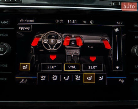 Чорний Фольксваген Тігуан, об'ємом двигуна 1.97 л та пробігом 186 тис. км за 33500 $, фото 82 на Automoto.ua