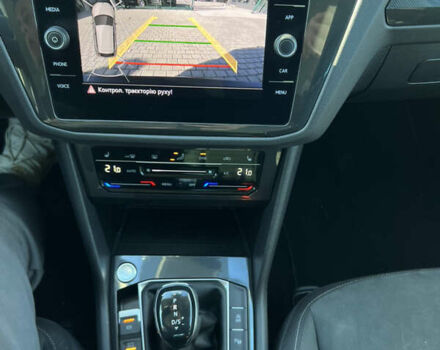 Чорний Фольксваген Тігуан, об'ємом двигуна 1.97 л та пробігом 235 тис. км за 26588 $, фото 17 на Automoto.ua