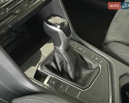 Черный Фольксваген Тигуан, объемом двигателя 2 л и пробегом 56 тыс. км за 33990 $, фото 12 на Automoto.ua