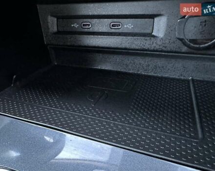 Черный Фольксваген Тигуан, объемом двигателя 2 л и пробегом 180 тыс. км за 29550 $, фото 102 на Automoto.ua