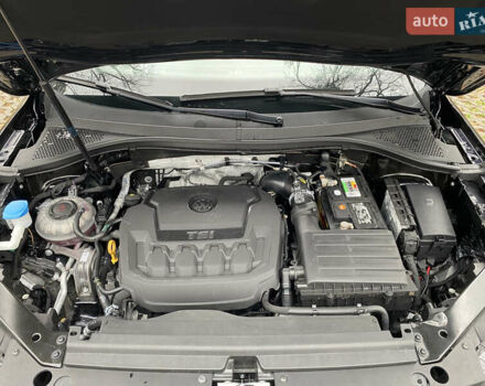 Чорний Фольксваген Тігуан, об'ємом двигуна 1.98 л та пробігом 44 тис. км за 18200 $, фото 38 на Automoto.ua